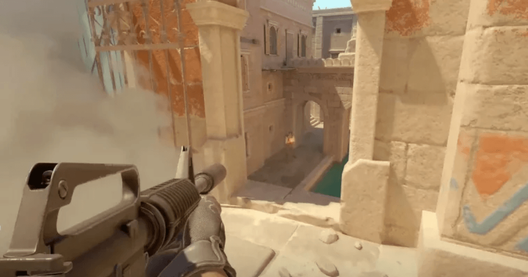 Is There a Left-Hand Command in CS2?
