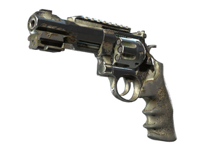 Souvenir R8 Revolver | Bone Mask (Battle-Scarred)